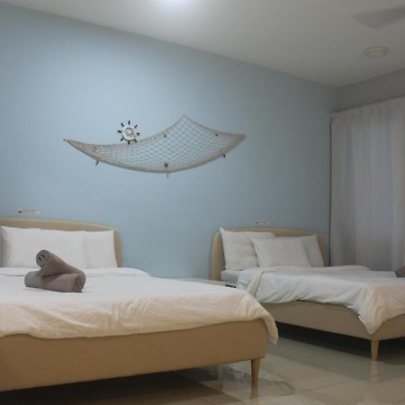שאה אלאם Vivian'S Studio Trefoil Setia Alam חדר תמונה