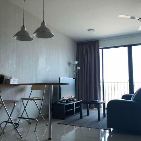 שאה אלאם Vivian'S Studio Trefoil Setia Alam מראה חיצוני תמונה