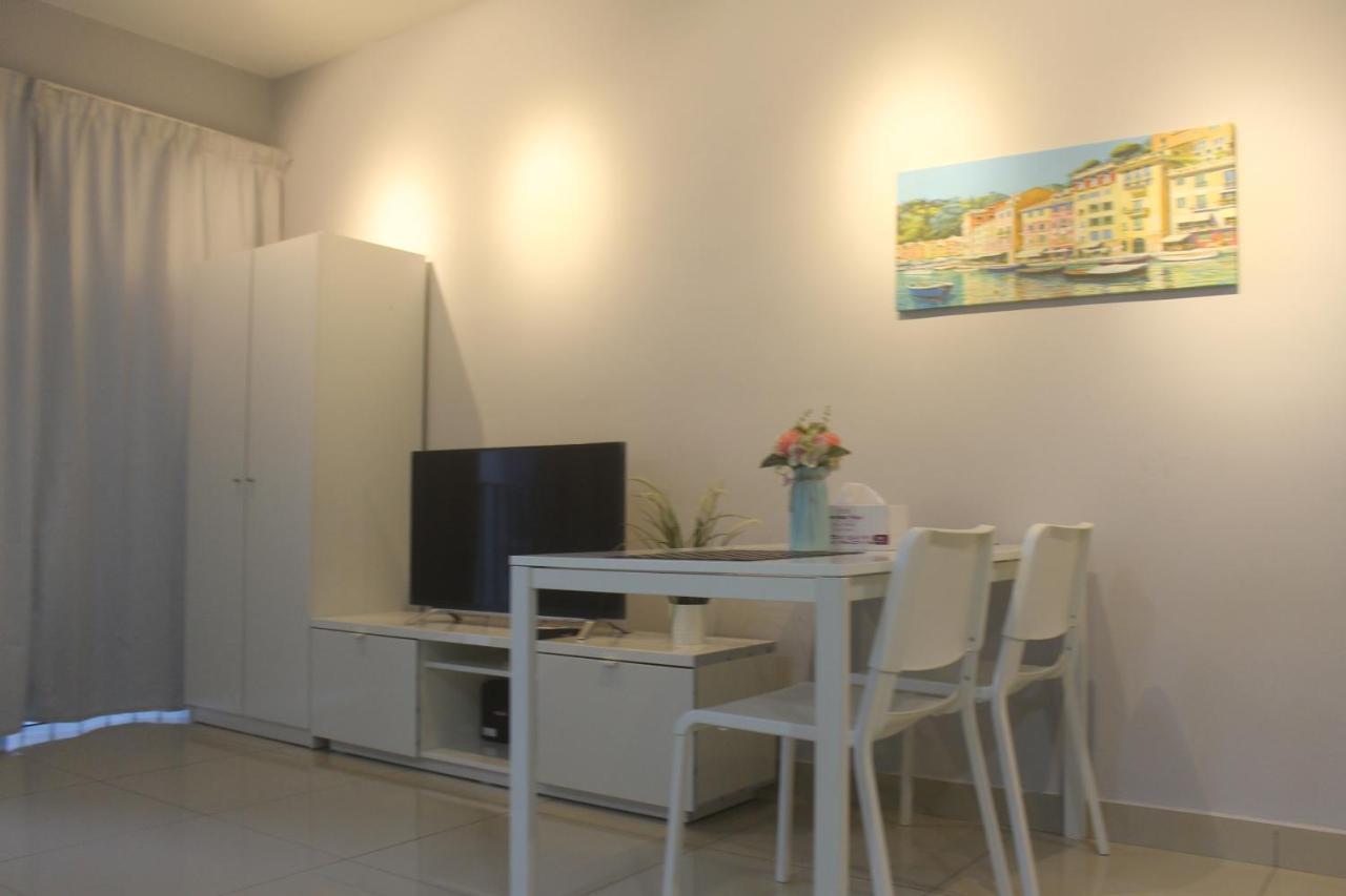 שאה אלאם Vivian'S Studio Trefoil Setia Alam מראה חיצוני תמונה