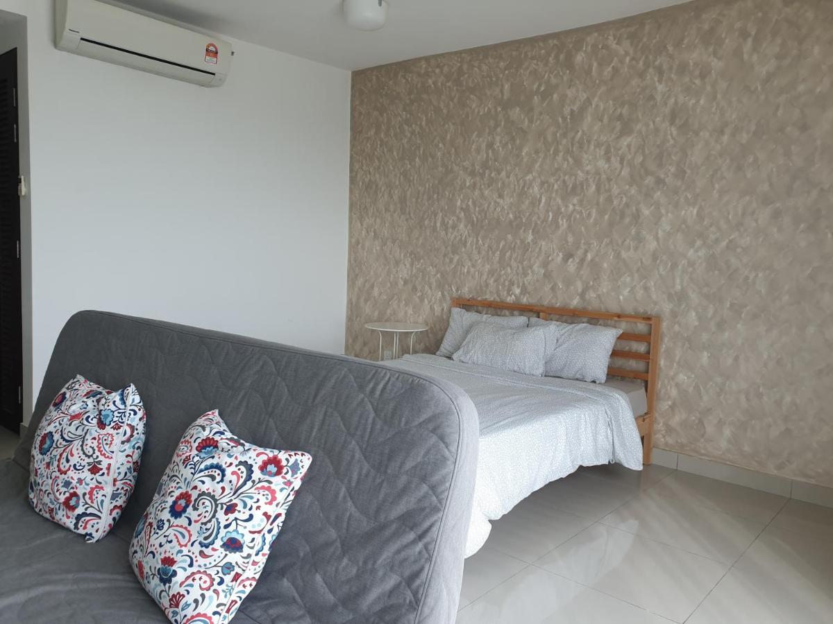 שאה אלאם Vivian'S Studio Trefoil Setia Alam מראה חיצוני תמונה