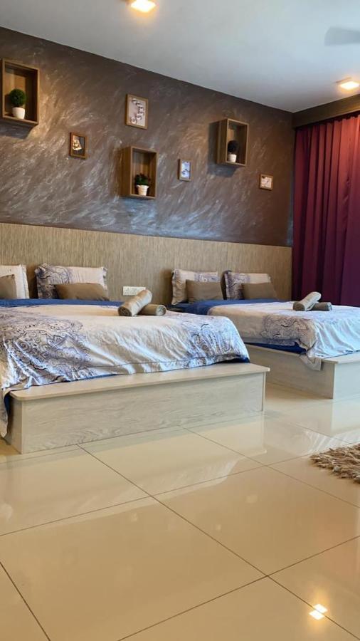 שאה אלאם Vivian'S Studio Trefoil Setia Alam מראה חיצוני תמונה