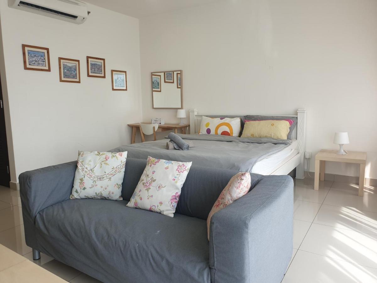 שאה אלאם Vivian'S Studio Trefoil Setia Alam מראה חיצוני תמונה